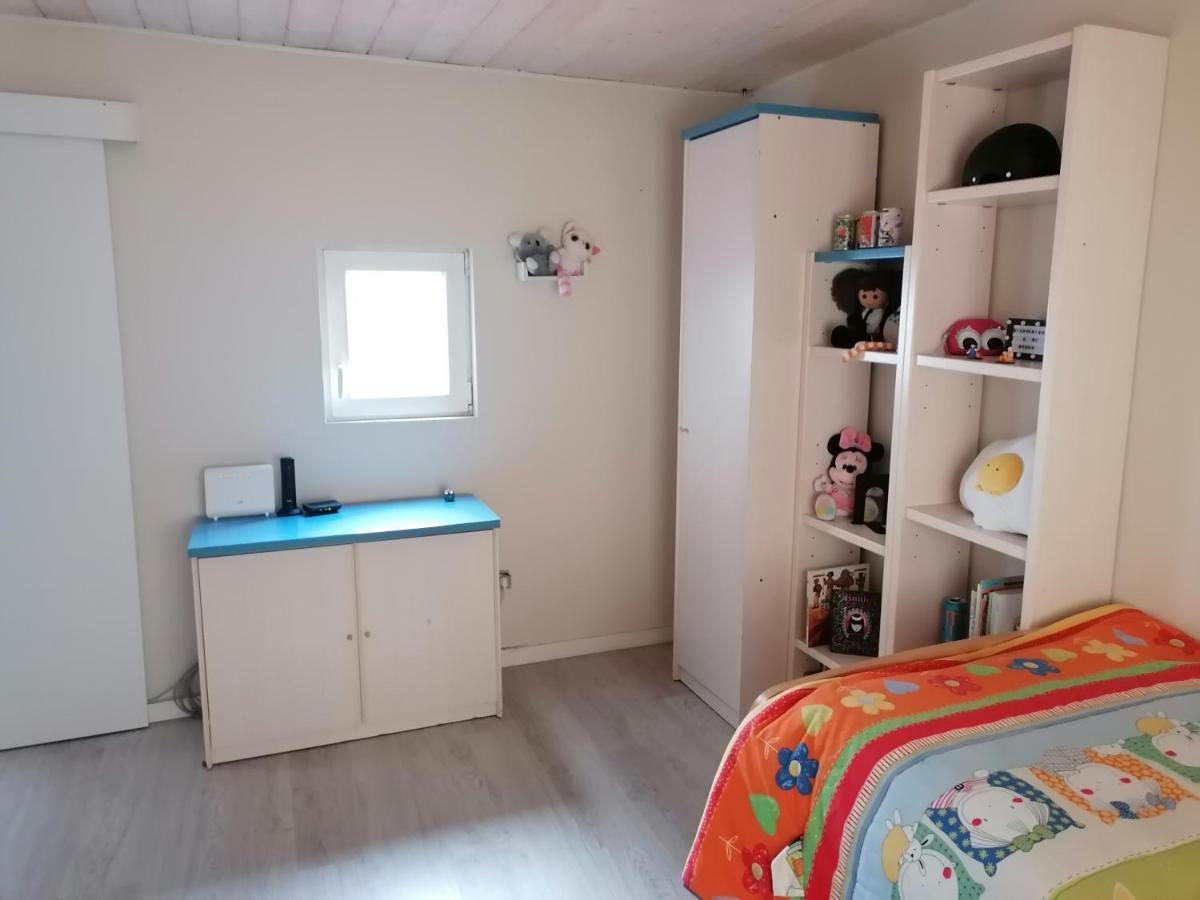 Holiday home Planta Baja De Casa Con Patio Vigo